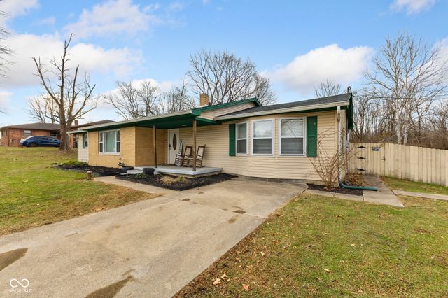8358 W Sycamore Road, Fairland, IN 46126
