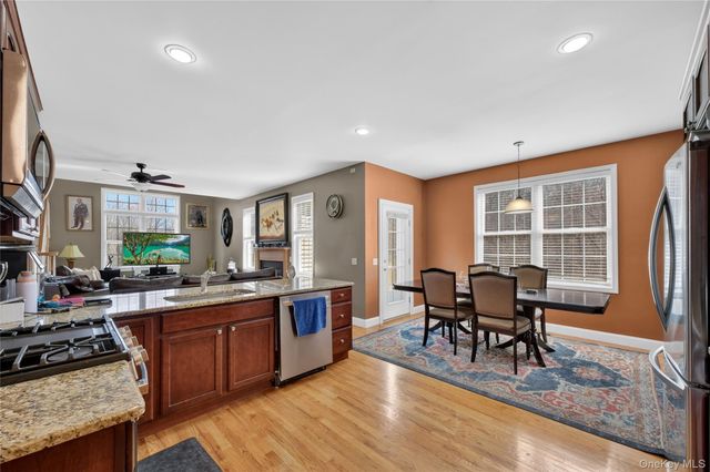 30 Meadowood Lane, Wappingers Falls, NY 12590