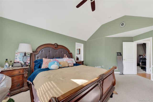 30 Meadowood Lane, Wappingers Falls, NY 12590