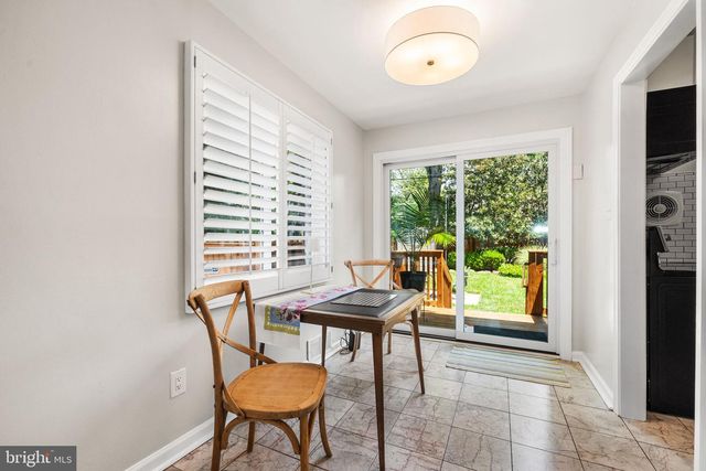 6801 RADCLIFFE DR, Alexandria, VA 22307