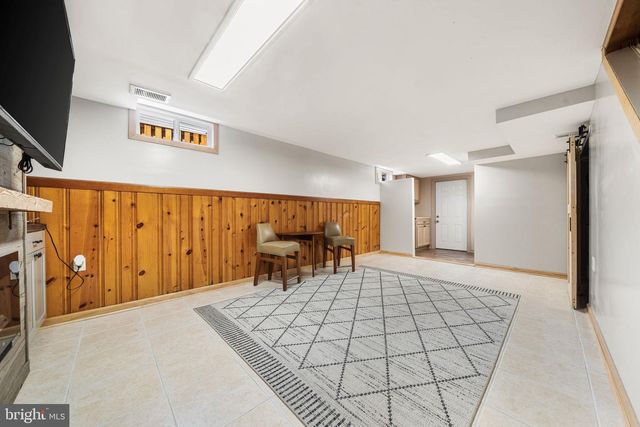 6801 RADCLIFFE DR, Alexandria, VA 22307