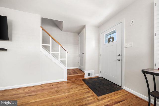 6801 RADCLIFFE DR, Alexandria, VA 22307