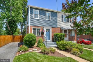 6801 RADCLIFFE DR, Alexandria, VA 22307