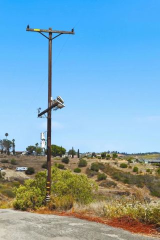 127 Rocking Horse, Escondido, CA 92026