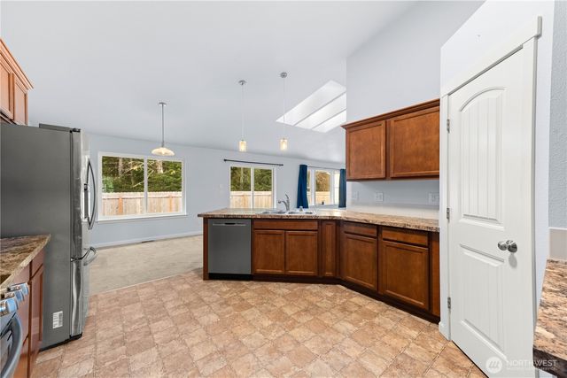 181 Duck Lake Drive SE, Ocean Shores, WA 98569