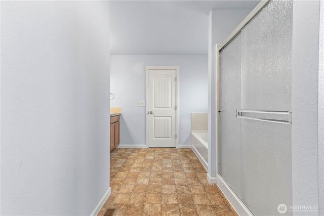 181 Duck Lake Drive SE, Ocean Shores, WA 98569