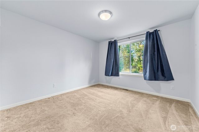 181 Duck Lake Drive SE, Ocean Shores, WA 98569