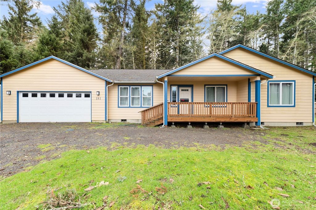 181 Duck Lake Drive SE, Ocean Shores, WA 98569