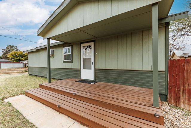 211 Chestnut-Rear Street, Idalou, TX 79329