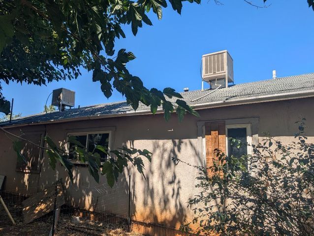 1118 4th Street, Redding, CA 96002