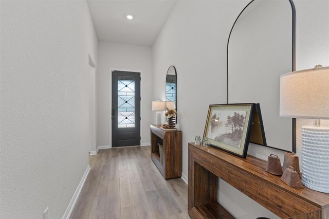 301 Jackson River LOOP, Kyle, TX 78640