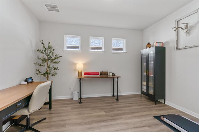 301 Jackson River LOOP, Kyle, TX 78640