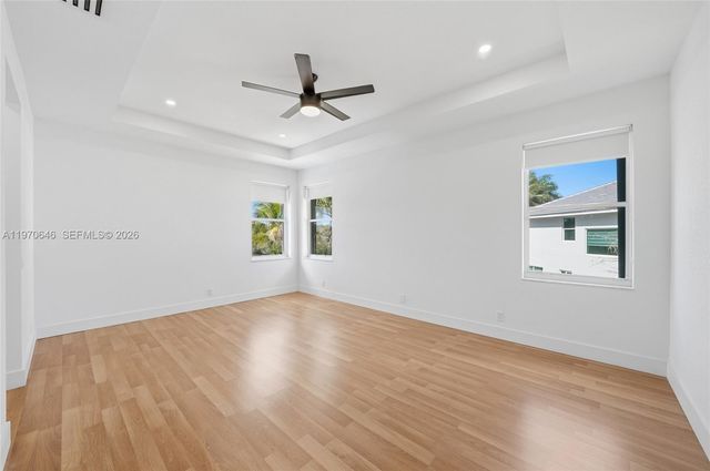 1887 Harbor View Cir, Weston, FL 33327