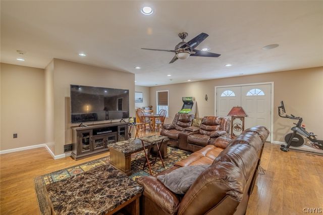 334 State Route 49, Constantia, NY 13042