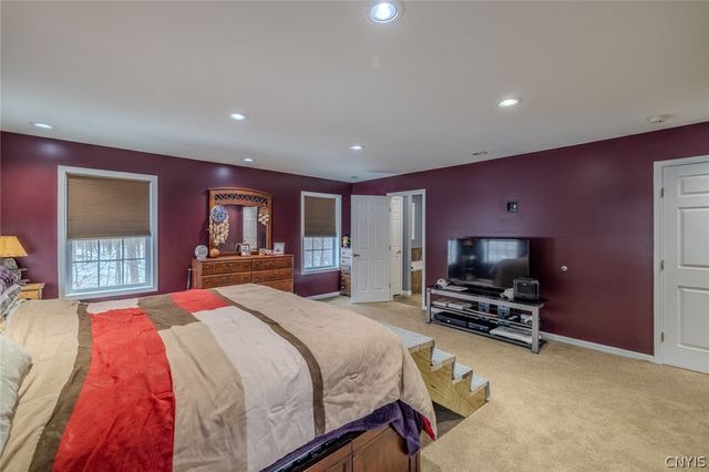 334 State Route 49, Constantia, NY 13042