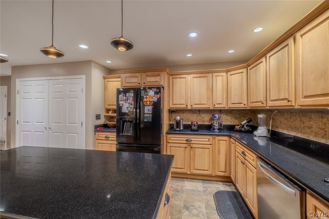 334 State Route 49, Constantia, NY 13042