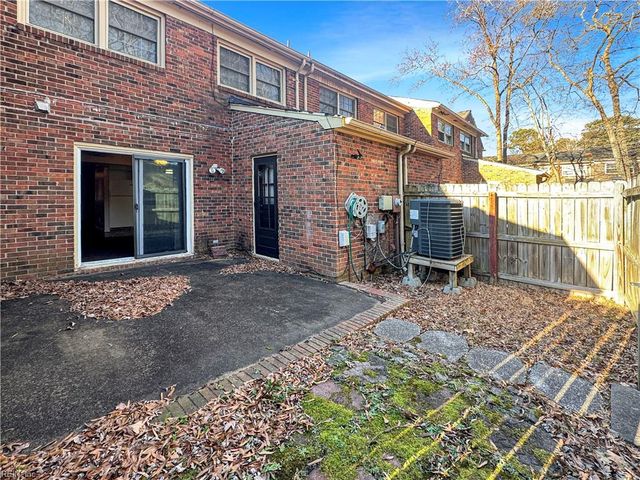 408 Hustings Ln Unit D, Newport News, VA 23608