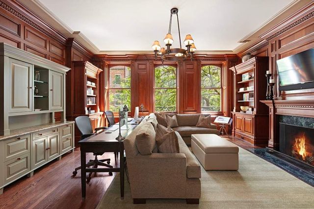 7 E 80th Street, New York City, NY 10075