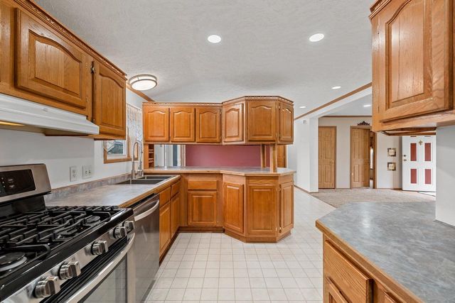 2775 CONESTA DRIVE, Green Bay, WI 54311
