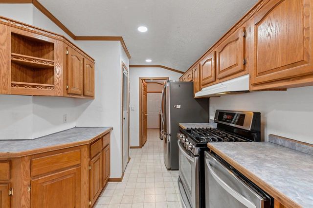 2775 CONESTA DRIVE, Green Bay, WI 54311