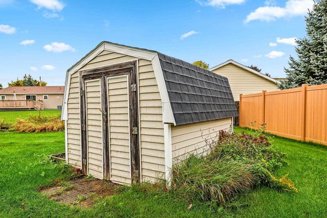 2775 CONESTA DRIVE, Green Bay, WI 54311
