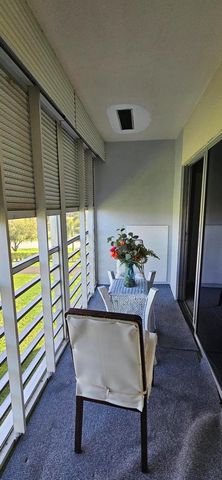 198 E Preston Way 198, Boca Raton, FL 33434
