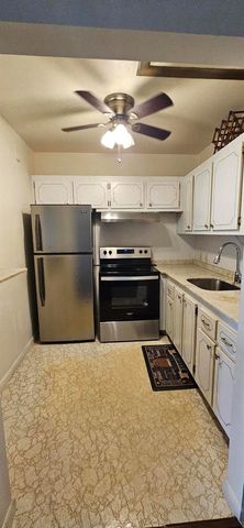 198 E Preston Way 198, Boca Raton, FL 33434
