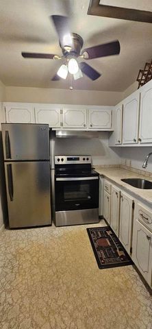 198 E Preston Way 198, Boca Raton, FL 33434