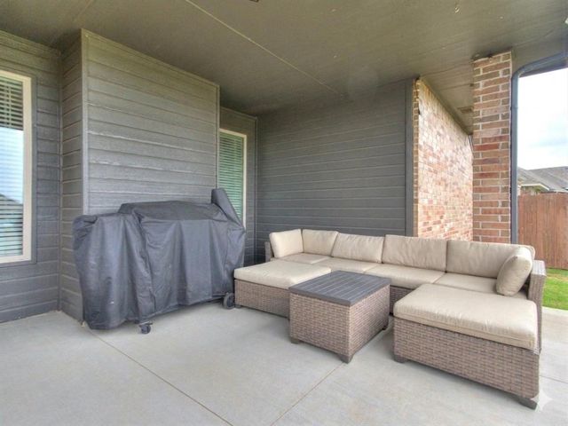 1405 NW 10th Terrace, Newcastle, OK 73065