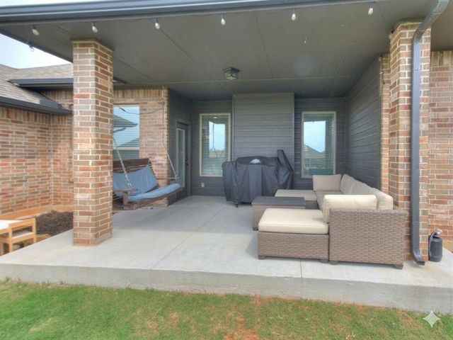 1405 NW 10th Terrace, Newcastle, OK 73065