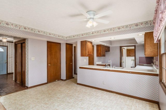 1075 Carousel Court, Westerville, OH 43081