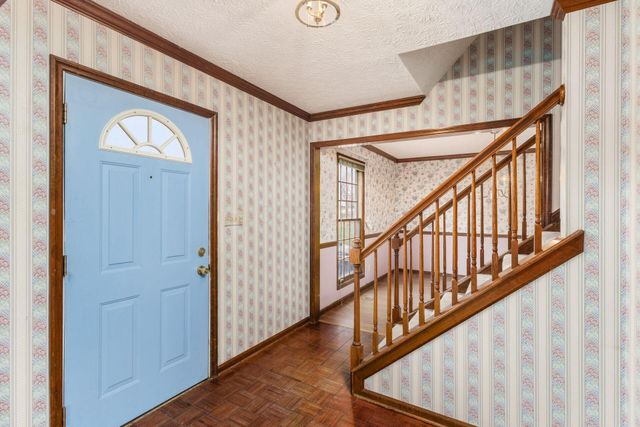 1075 Carousel Court, Westerville, OH 43081