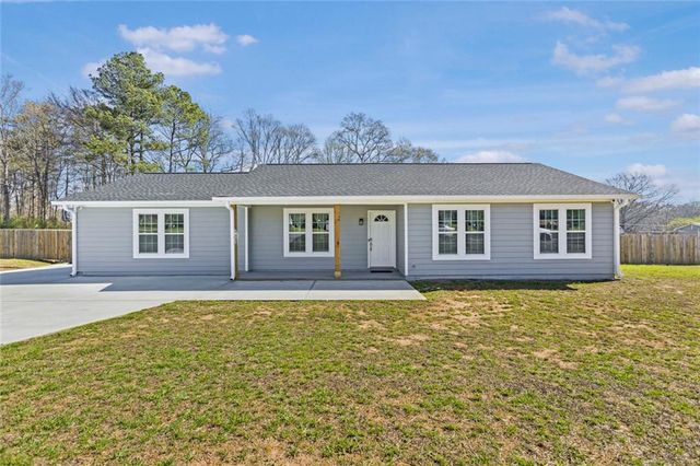 2001 Raymonds Drive, Loganville, GA 30052