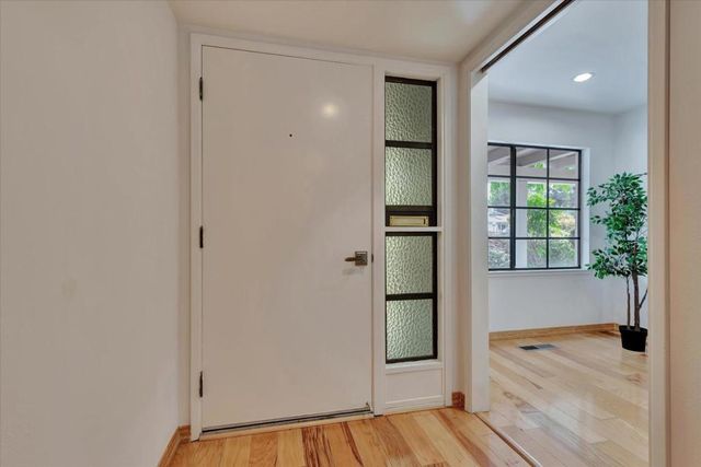 5302 Cribari, San Jose, CA 95135