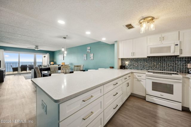 3350 S FLETCHER Avenue 5D, Fernandina Beach, FL 32034