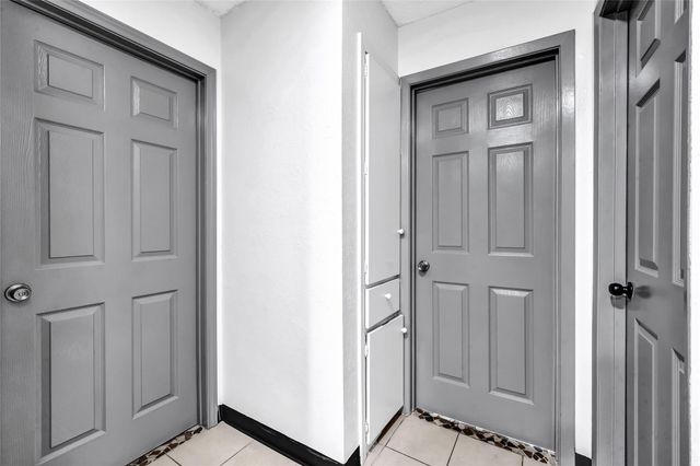 6610 Northleaf Drive, Houston, TX 77086