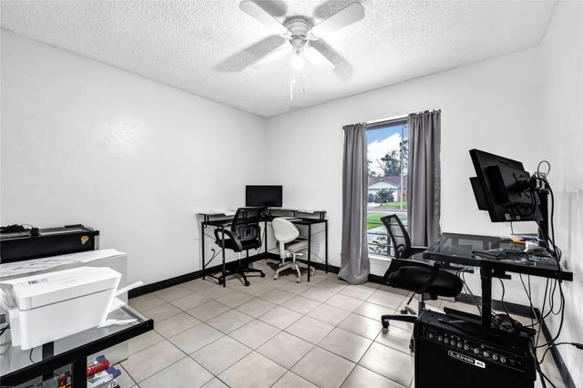 6610 Northleaf Drive, Houston, TX 77086