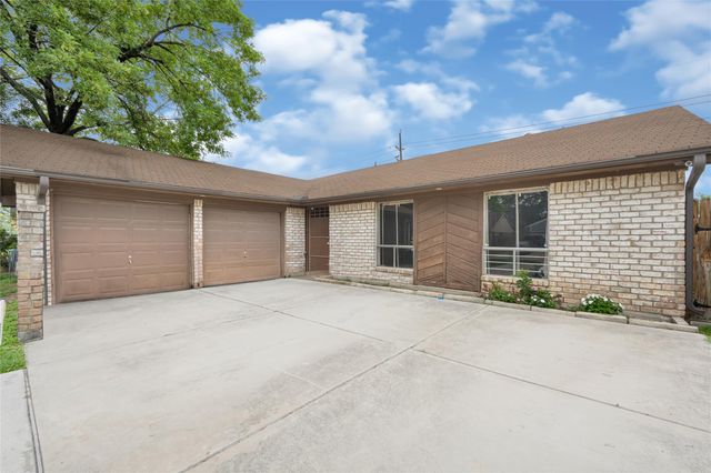 6610 Northleaf Drive, Houston, TX 77086