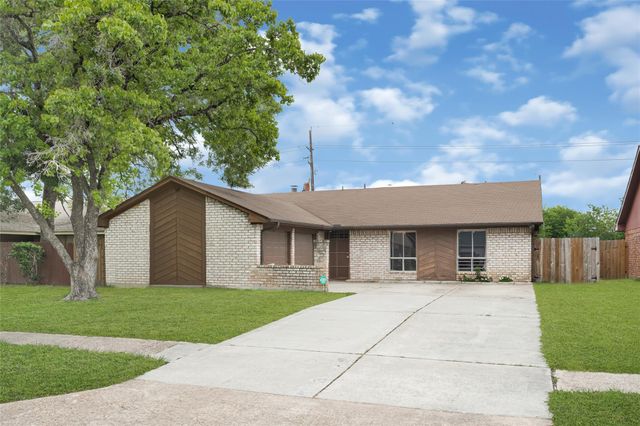 6610 Northleaf Drive, Houston, TX 77086