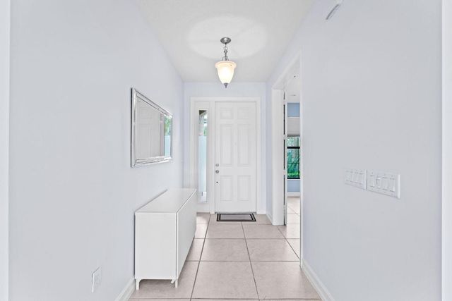 8101 Ironstone Drive, Delray Beach, FL 33446