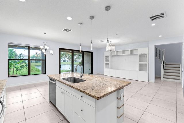 8101 Ironstone Drive, Delray Beach, FL 33446