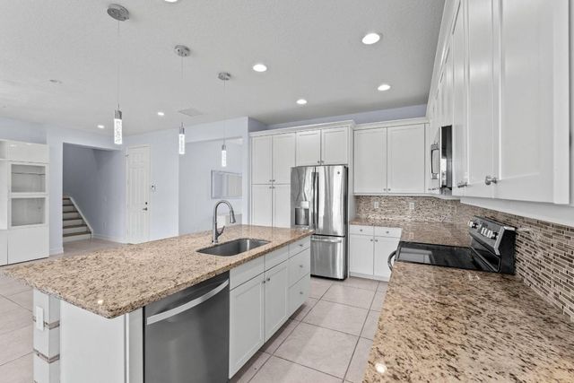 8101 Ironstone Drive, Delray Beach, FL 33446