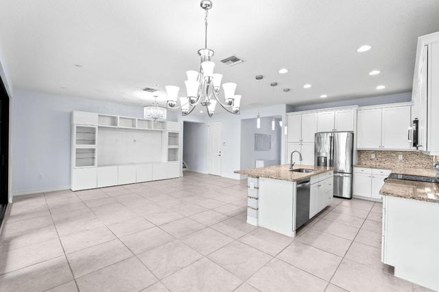 8101 Ironstone Drive, Delray Beach, FL 33446