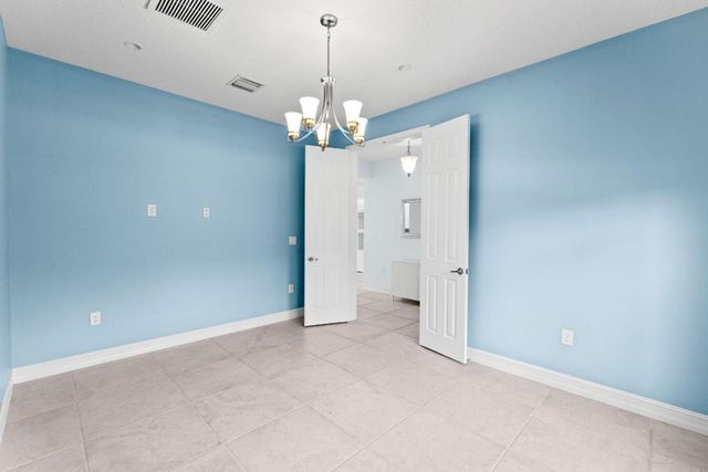 8101 Ironstone Drive, Delray Beach, FL 33446