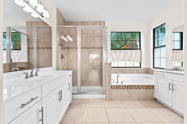 8101 Ironstone Drive, Delray Beach, FL 33446