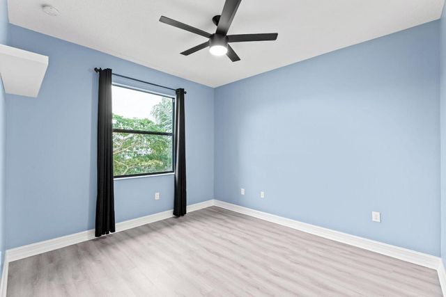 8101 Ironstone Drive, Delray Beach, FL 33446