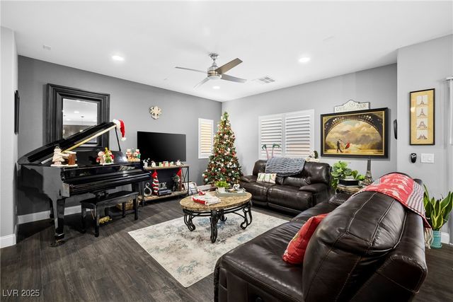 10753 Cather Avenue, Las Vegas, NV 89166