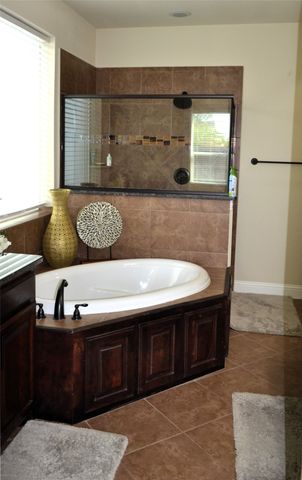 302 Daylily Drive, Wylie, TX 75098