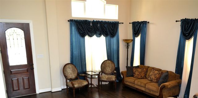 302 Daylily Drive, Wylie, TX 75098