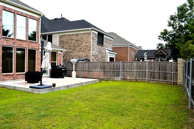 302 Daylily Drive, Wylie, TX 75098